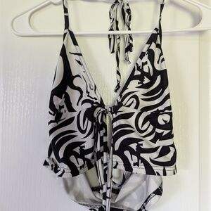 SHEIN Monochrome Halter Top